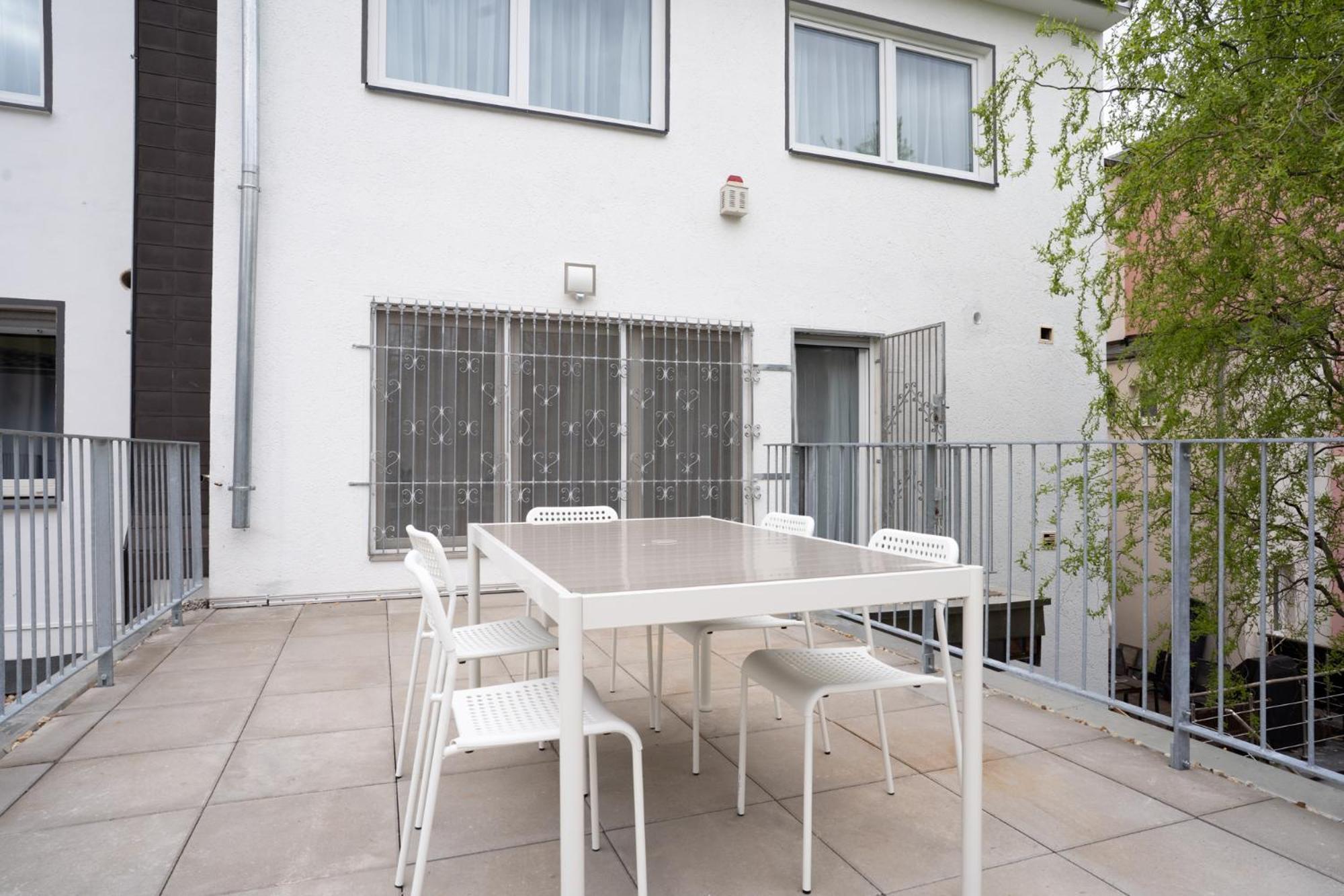 Central Bonn Apartments I Private Parking I Home2Share المظهر الخارجي الصورة